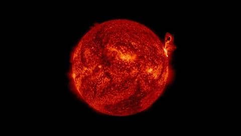 Beware! Multiple solar storms to strike Earth this weekend Beware! Multiple solar storms to strike Earth this weekend