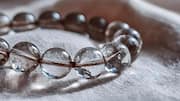 How artisans make jewelry from recycled glass  