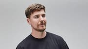 MrBeast receives Play Button for 400 million subscribers; design criticized