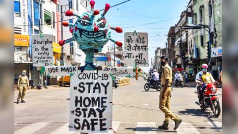 Night curfew in Maharashtra from Sunday amid COVID-19 spike Night curfew in Maharashtra from Sunday amid COVID-19 spike