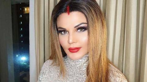 Rakhi Sawant got married after being held 'at gunpoint'? Rakhi Sawant got married after being held 'at gunpoint'?
