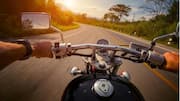 5 dangerous habits to avoid while riding your motorcycle