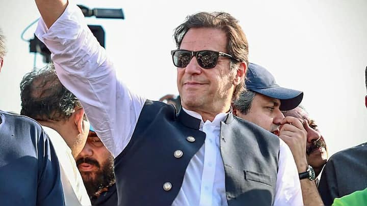 Pakistan SC orders Imran Khan's transfer to hospital
