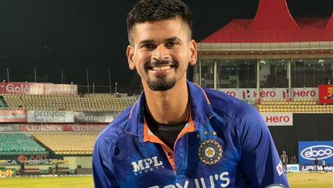 Shreyas Iyer voted ICC Player of the Month (February 2022) Shreyas Iyer voted ICC Player of the Month (February 2022)
