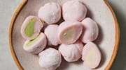 5 delicious Japanese snacks you must try