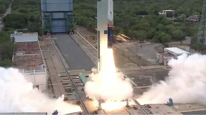India's 1st private orbital rocket, Vikram-1, blasts off to space