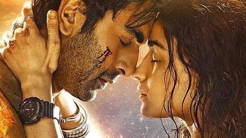 Ranbir Kapoor, Alia Bhatt's wedding gets postponed after media 'leak'? Ranbir Kapoor, Alia Bhatt's wedding gets postponed after media 'leak'?