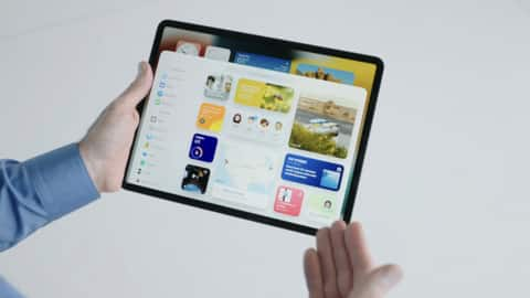 iPadOS 15 finally lets users place widgets on the homescreen