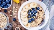 Blueberry oatmeal: A morning meal for glowing skin 