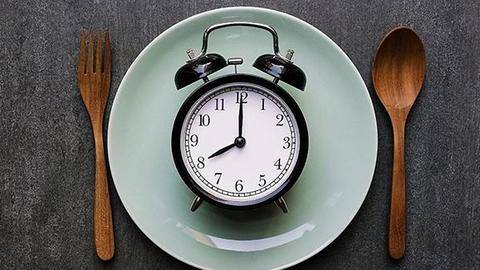 Here are some lesser-known negative aspects of intermittent fasting Here are some lesser-known negative aspects of intermittent fasting