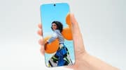 This concept might be the 1st truly bezel-less smartphone