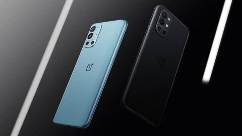 OnePlus 9R's update brings Bitmoji Always-On display support OnePlus 9R's update brings Bitmoji Always-On display support