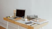 A tidy desk can help you remember more
