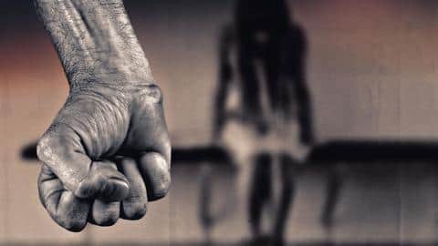 Gurugram: Minor girl raped in hotel after offering bike ride Gurugram: Minor girl raped in hotel after offering bike ride