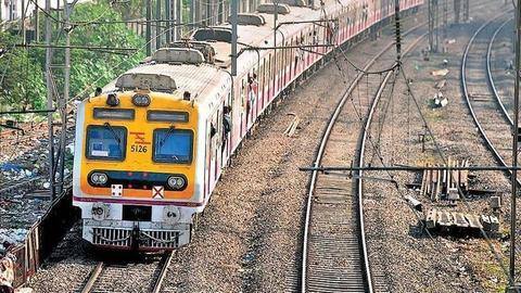 Fully-vaccinated Mumbaikars can travel in local trains from August 15 Fully-vaccinated Mumbaikars can travel in local trains from August 15