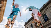 What is stilt walking? Know their benefits