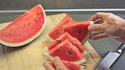 Simple ways to cut watermelon like an expert