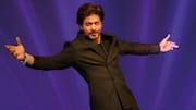 SRK hilariously reacts to 'Bolo Zubaan Kesari' request at wedding