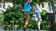 5 health perks of bouncing on a mini trampoline