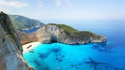 You must try these walking tours in Greek islands