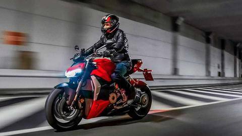 Ducati Streetfighter V2, with sporty looks, goes official: Check price Ducati Streetfighter V2, with sporty looks, goes official: Check price