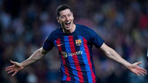 Robert Lewandowski scores as Barcelona rout Athletic Club: Key stats Robert Lewandowski scores as Barcelona rout Athletic Club: Key stats