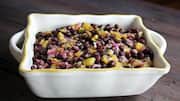 How to make a delicious black beans-pineapple combo