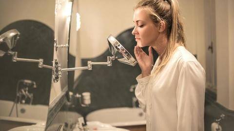 These expert-backed tips will help you combat acne problems These expert-backed tips will help you combat acne problems