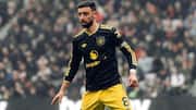 Premier League: Sunderland hold Manchester United to goalless draw
