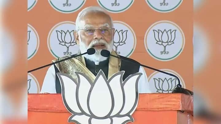 'RJD wants to turn Bihar's youth into hooligans': Narendra Modi