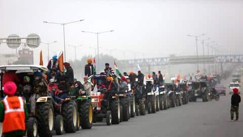 Farmers yet to withdraw tractor march despite PM Modi's announcement Farmers yet to withdraw tractor march despite PM Modi's announcement
