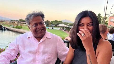 Lalit Modi's Instagram bio sparks breakup rumors with Sushmita Sen Lalit Modi's Instagram bio sparks breakup rumors with Sushmita Sen