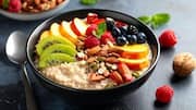 This 5-minute vegan oatmeal is beyond amazing! 