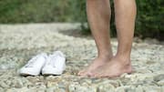 Foot reflexology walking: 5 health benefits