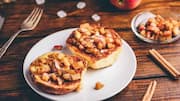 Quick comfort breakfast: Apple cinnamon toast
