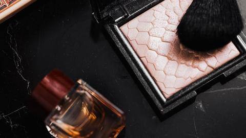 5 types of highlighters that will make you dazzle 5 types of highlighters that will make you dazzle