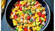 Monsoon cravings? Make this easy mango chaat
