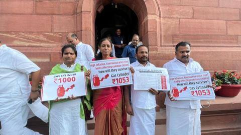 'Unruly behavior': 4 Congress MPs suspended for entire monsoon session 'Unruly behavior': 4 Congress MPs suspended for entire monsoon session