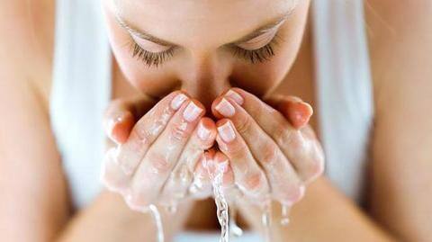 Double cleansing: Know everything about this trending K-beauty ritual Double cleansing: Know everything about this trending K-beauty ritual