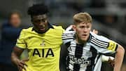 Premier League: Sergio Romero helps Tottenham hold Newcastle United 2-2