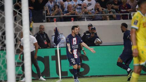 Lionel Messi races to 41 career titles: Key stats Lionel Messi races to 41 career titles: Key stats