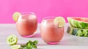 Acne popping up? Drink these 5 homemade beverages to treat