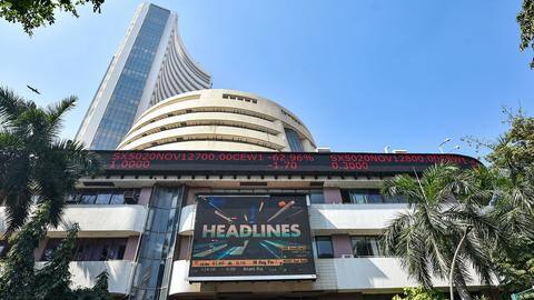Sensex snaps three-day winning run; IT, pharma stocks weigh Sensex snaps three-day winning run; IT, pharma stocks weigh