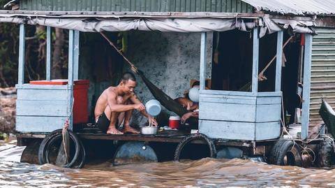 Heavy rainfall causes Ganga to rise; flash floods in J&K Heavy rainfall causes Ganga to rise; flash floods in J&K