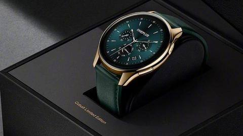 OnePlus Watch Cobalt Limited Edition launched at around Rs. 18,000 OnePlus Watch Cobalt Limited Edition launched at around Rs. 18,000