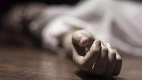 UP: SP worker ends life over cops' alleged misbehavior UP: SP worker ends life over cops' alleged misbehavior
