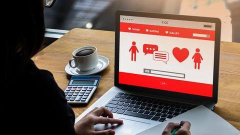 Government boosts Parsi online dating via 'Jiyo Parsi' scheme Government boosts Parsi online dating via 'Jiyo Parsi' scheme