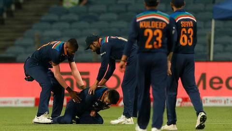 Shreyas Iyer undergoes scans after shoulder injury, doubtful for IPL Shreyas Iyer undergoes scans after shoulder injury, doubtful for IPL