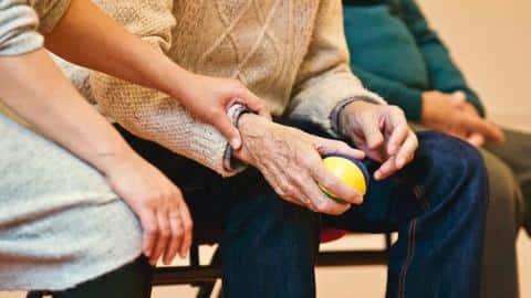 Here's how to deal with arthritis pain during winters Here's how to deal with arthritis pain during winters