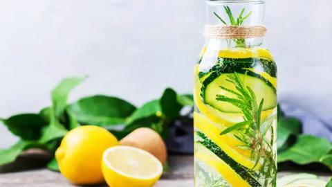 Post-holiday cleansing: Detox with these 5 drinks Post-holiday cleansing: Detox with these 5 drinks